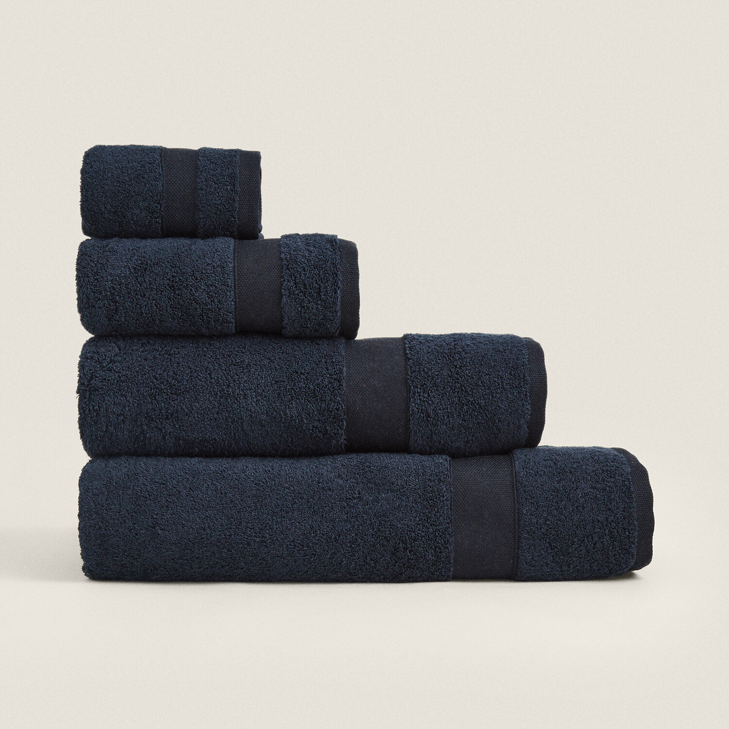 

Полотенце Zara Home Premium Cotton, темно-синий