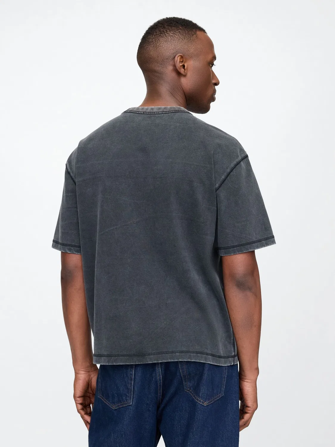Футболка, боксовый крой Gap, Washed Black — фото 2
