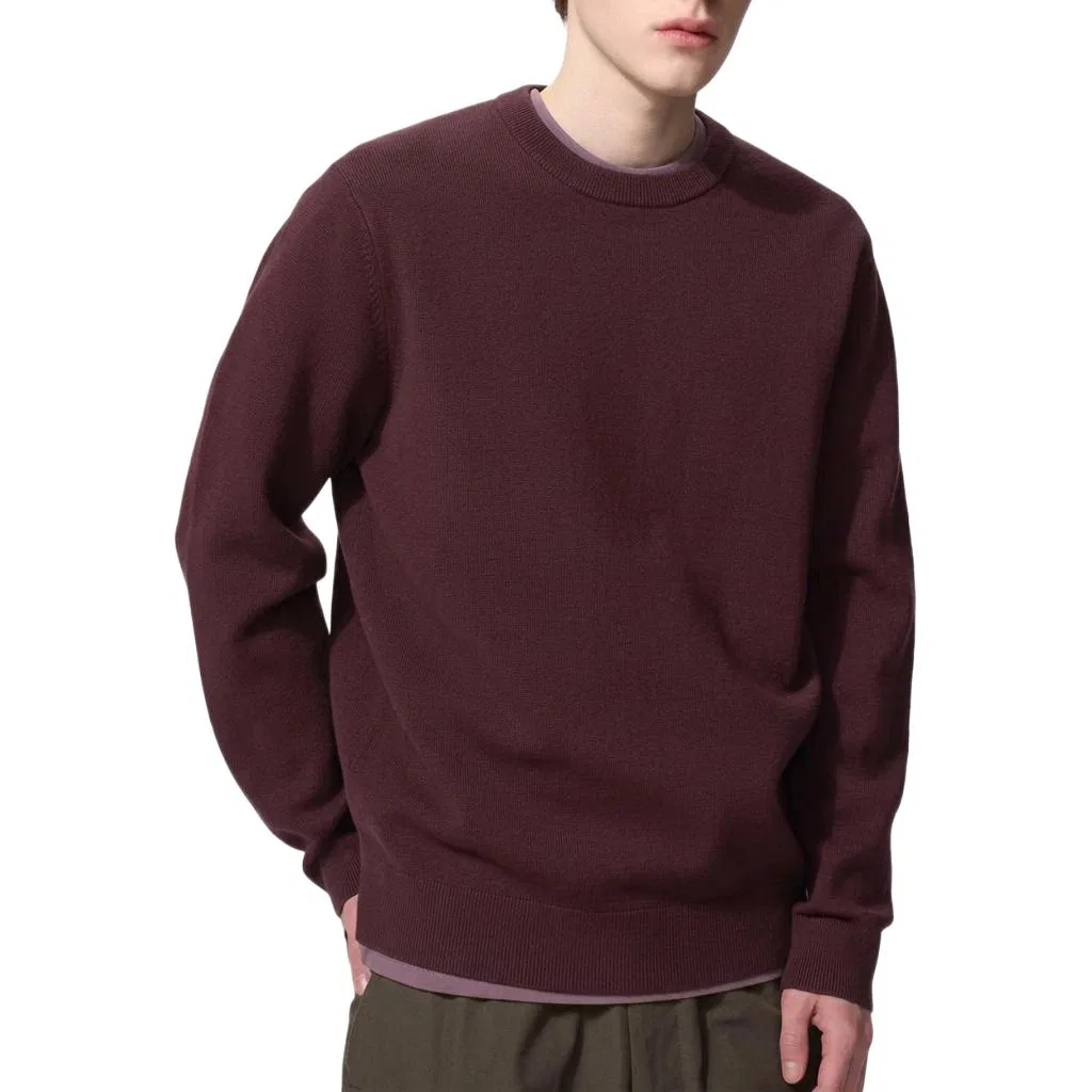 Свитер унисекс с круглым вырезом Burgundy UNIQLO, Burgundy — фото 3