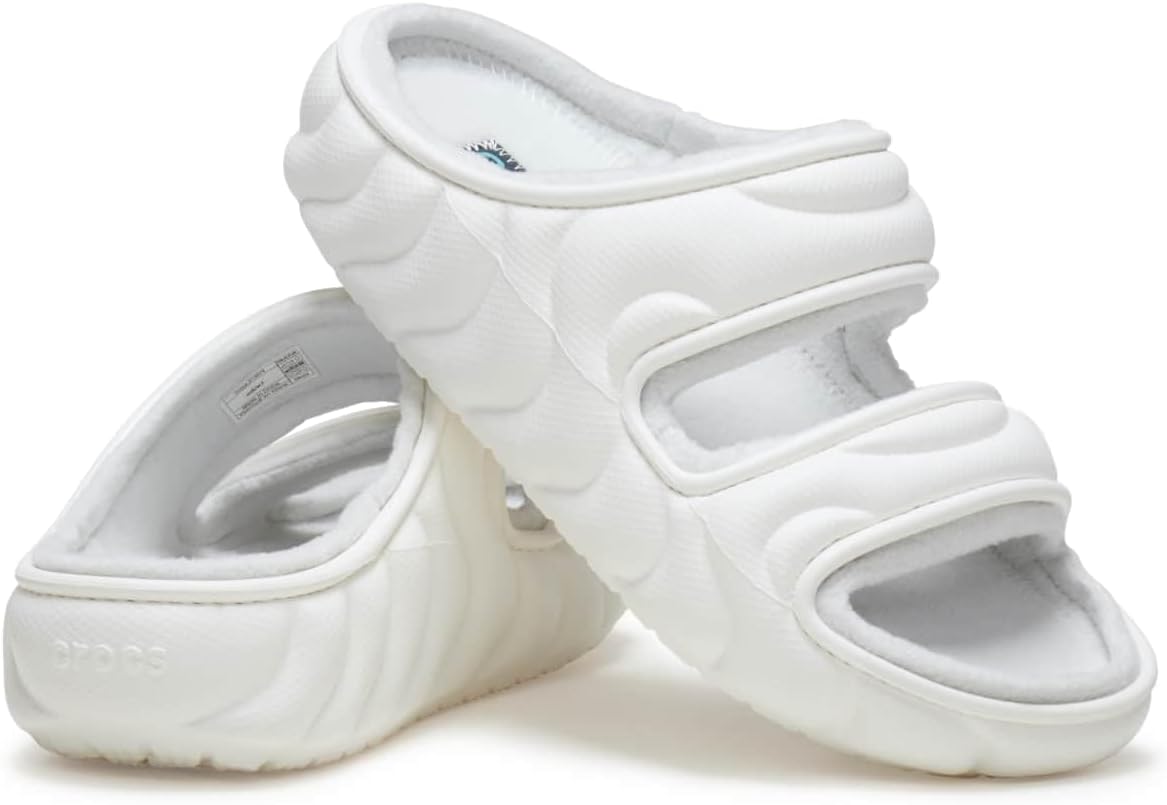 Мужские шлепанцы Crocs Classic Cozzzy Overpuff, белый — фото 2