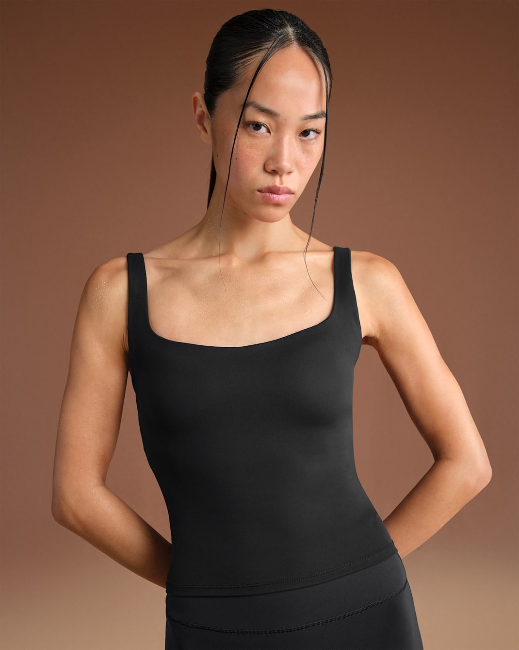 

Топ NikeSKIMS Matte Women's Square-Neck, черный