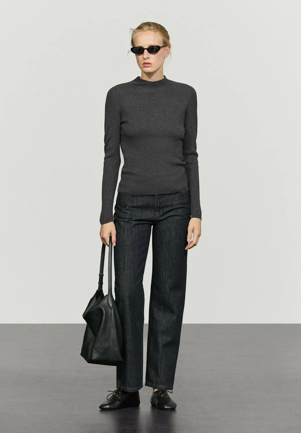 Вязаный свитер с воротником-стойкой в рубчик Massimo Dutti, Dark Grey — фото 3