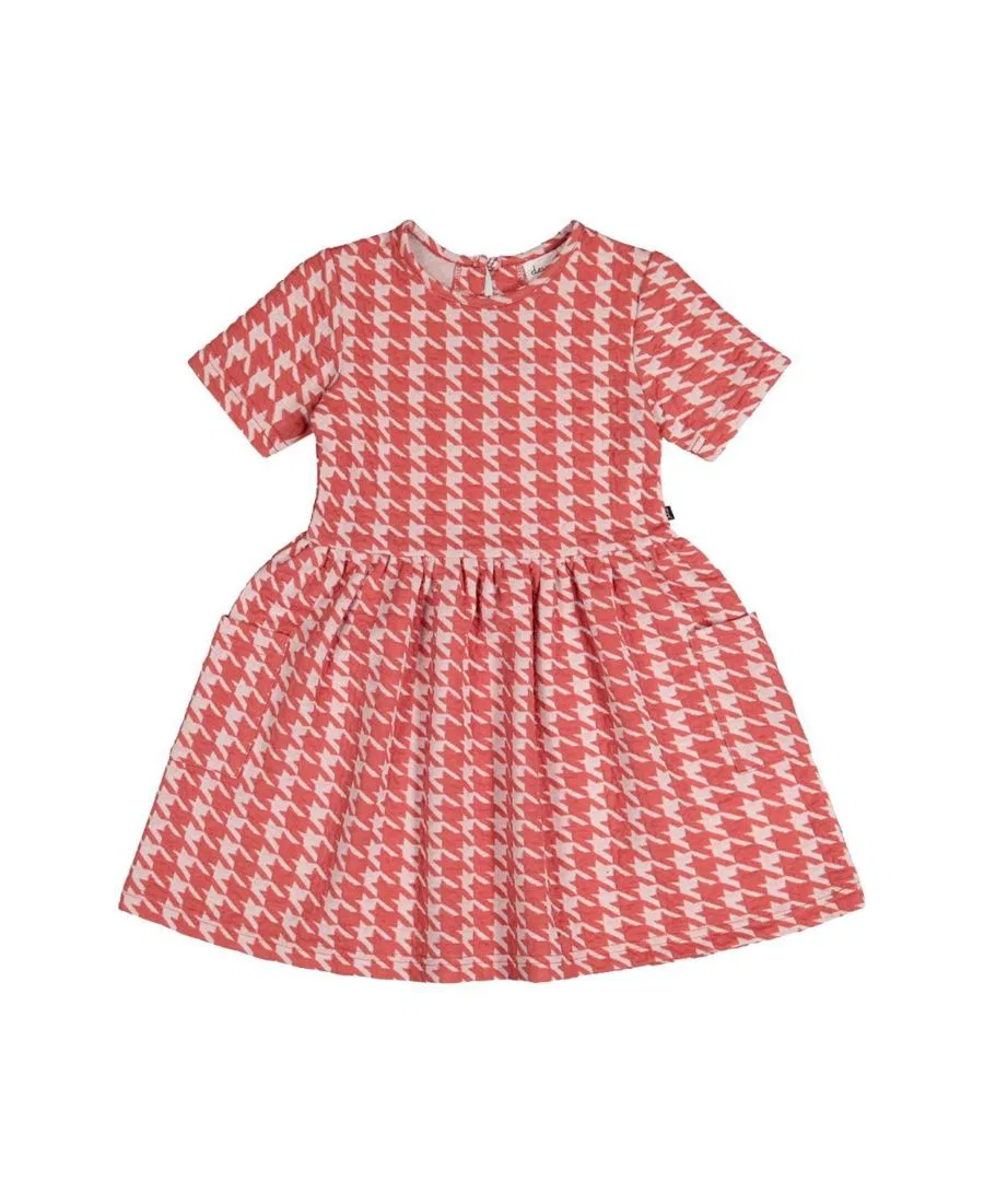Платье с коротким рукавом и карманами, модель Frosted Strawberry Deux par Deux, Pink And White Houndstooth