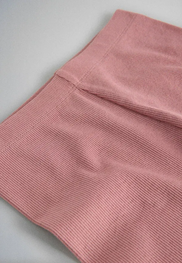 Комплект из 4 шорт с эластичным поясом, модель The Set, цвета Pink, Red, Brown, черный/красный/розовый/коричневый — фото 2