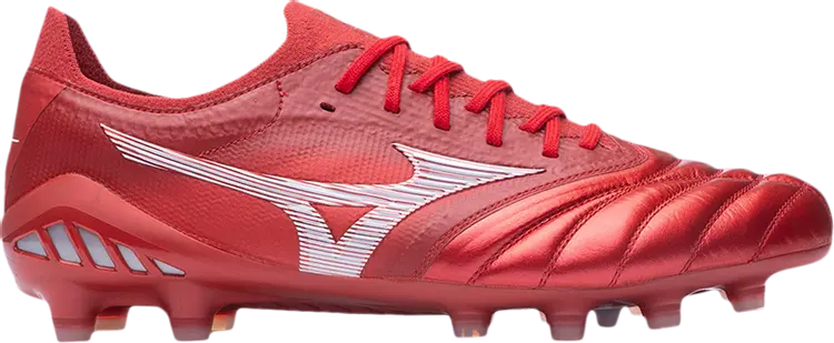 

Бутсы Morelia Neo 3 Japan Passion Red Pack, красный