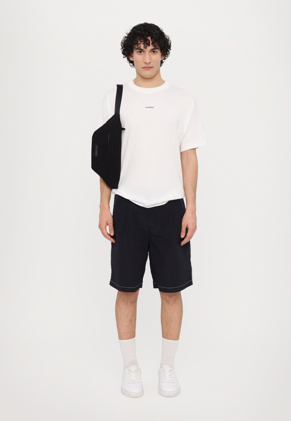 

Базовая футболка ASH UNISEX Soulland, белый