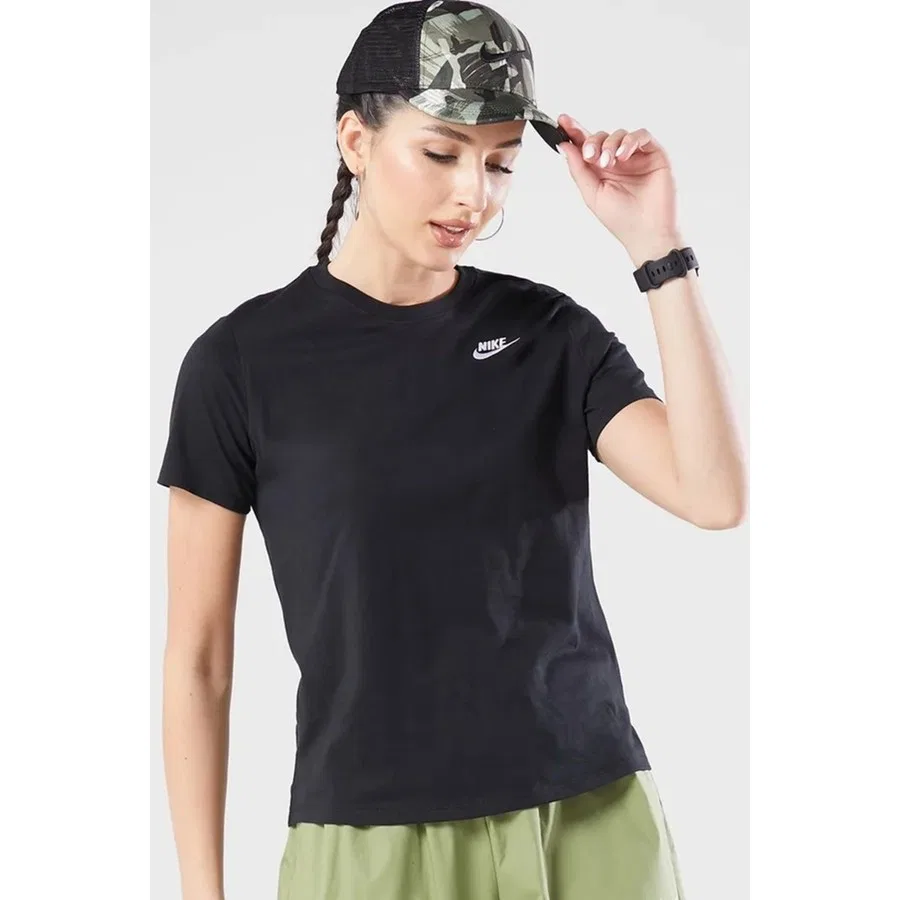 Футболка спортивная с коротким рукавом Sportswear Club Essentials Nike, Черный