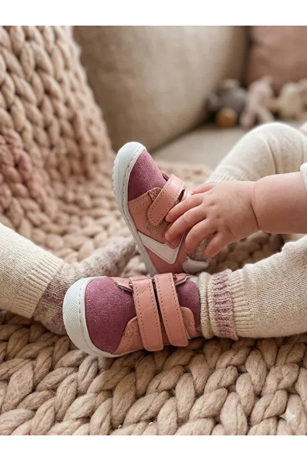 Детские кожаные ортопедические ботинки для первых шагов Care Nuh Kids, Pink — фото 3