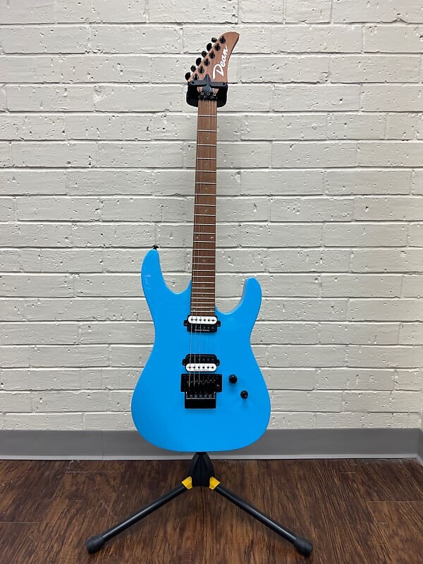 

Электрогитара Dean MD24 Floyd Roasted Maple 2021 Vintage Blue With Ernie Ball Pack+Dean Gig Bag