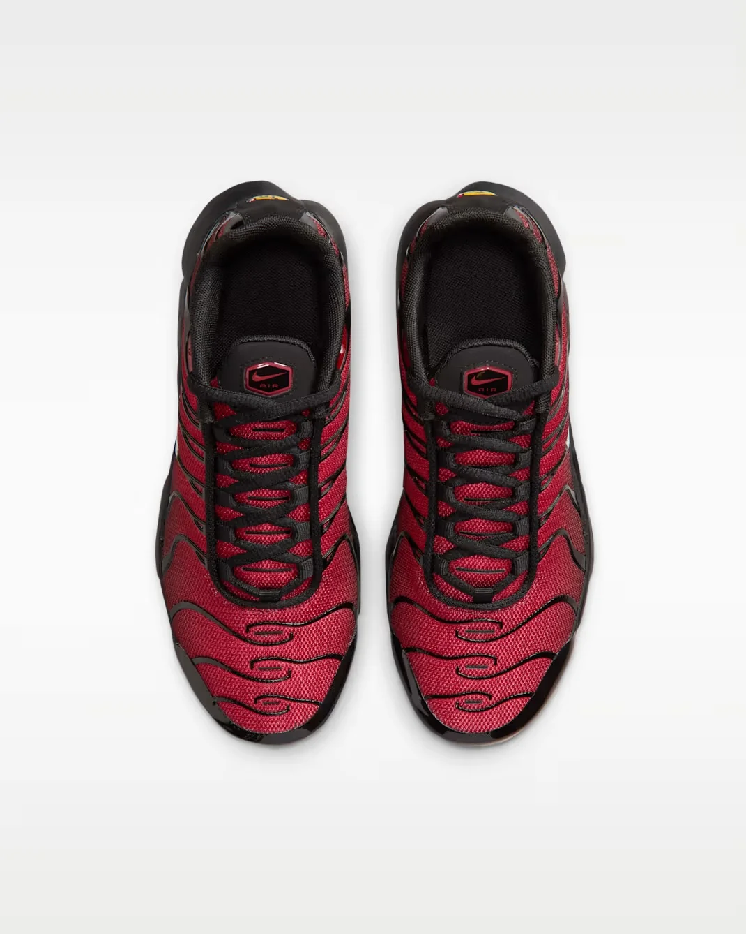 Кроссовки подростковые Nike Air Max Plus, красный/черный — фото 3