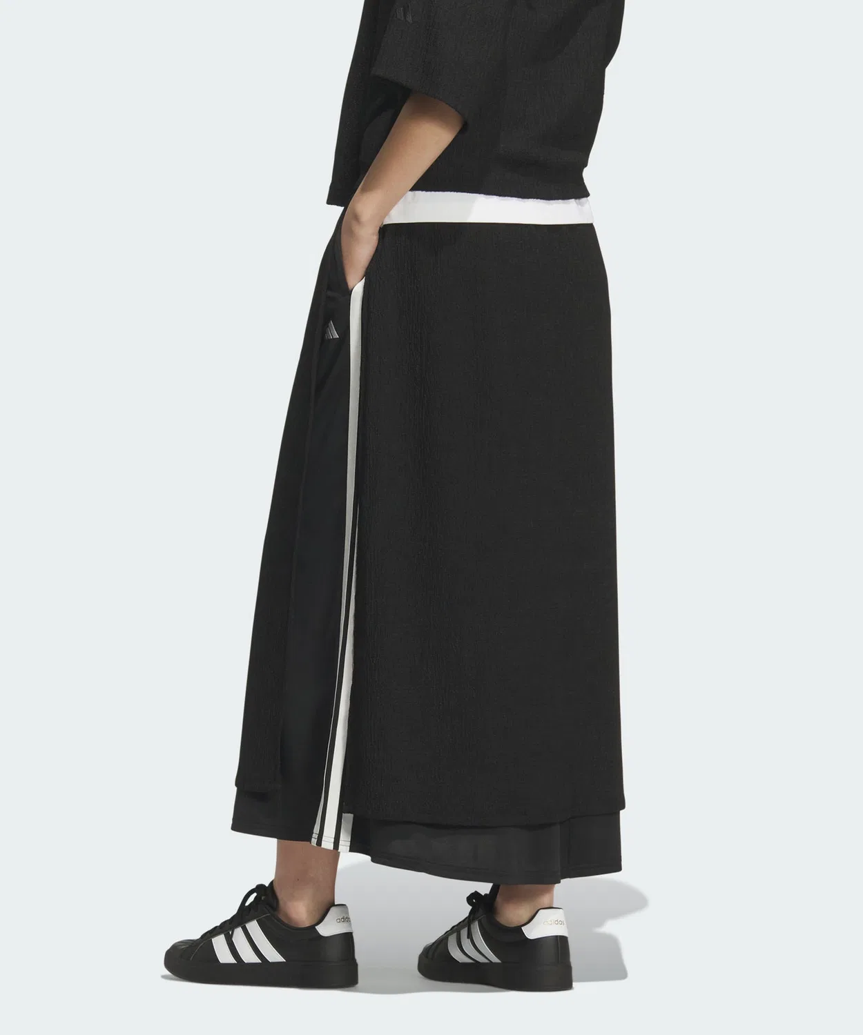 Женская юбка миди из полиэстера с высокой посадкой Soft Luxe Sheer Adidas, Black — фото 2