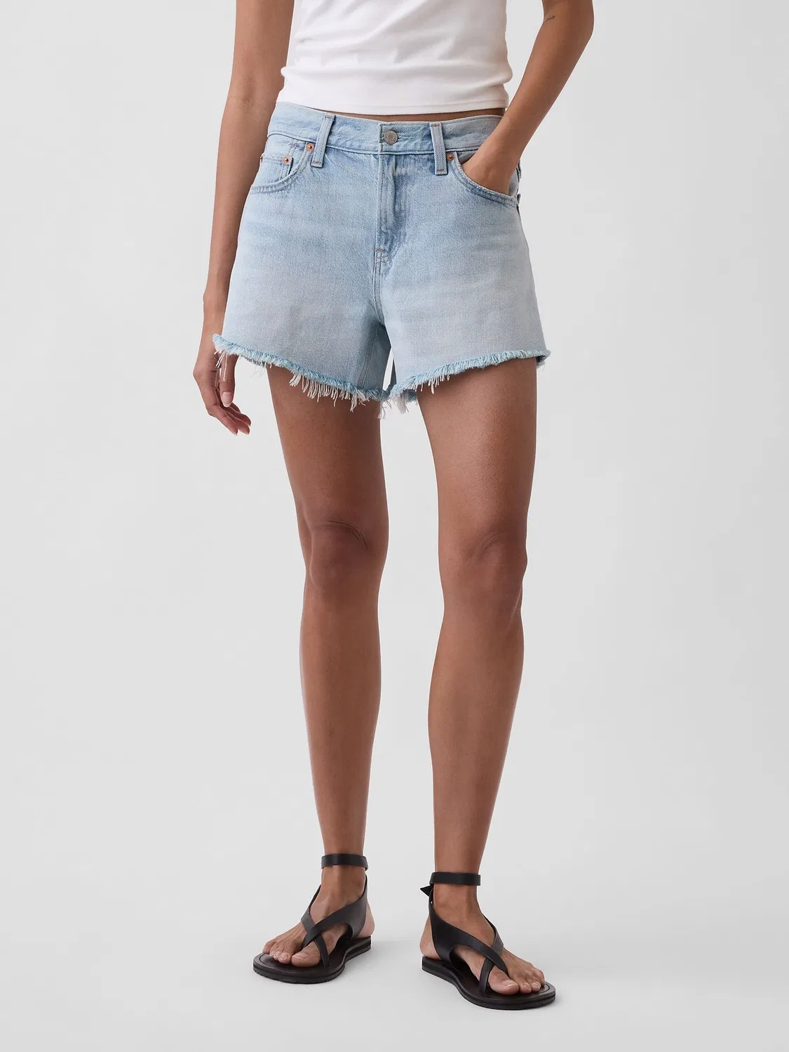 Шорты джинсовые, средней посадки Gap, Light Wash