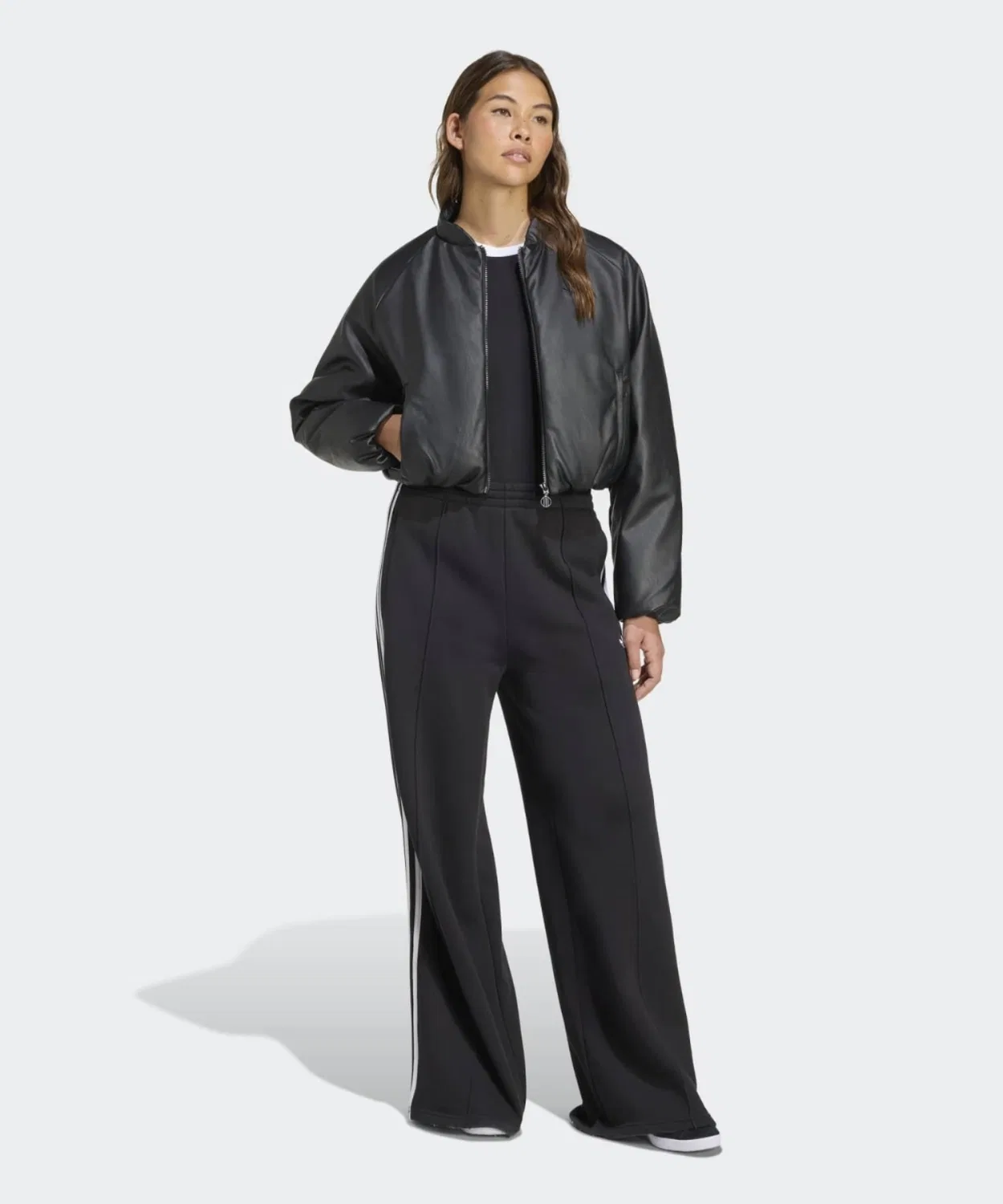Женская куртка-бомбер с синтетическим утеплителем Adidas Originals, Black — фото 3