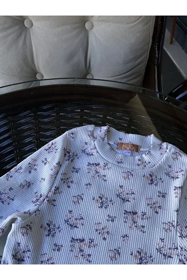 Детская футболка с принтом Floral Printed T-Shirt Hug, Printed — фото 4