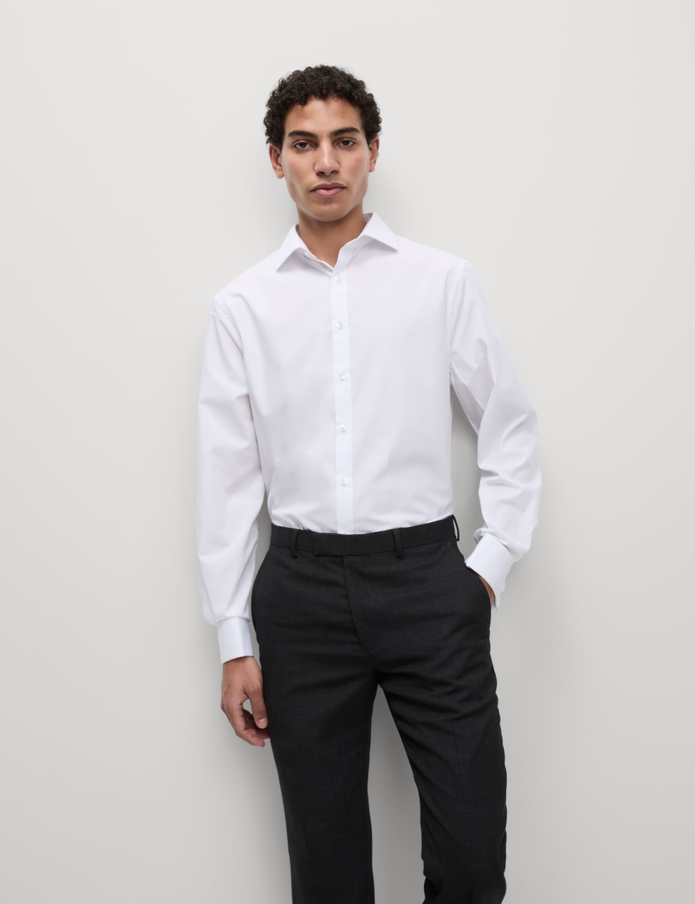

Рубашка Regular Fit из хлопковой смеси с двойными манжетами Marks & Spencer, белый