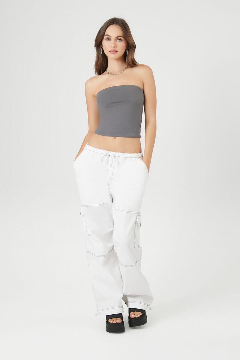

Брюки-карго из поплина Forever 21, белый