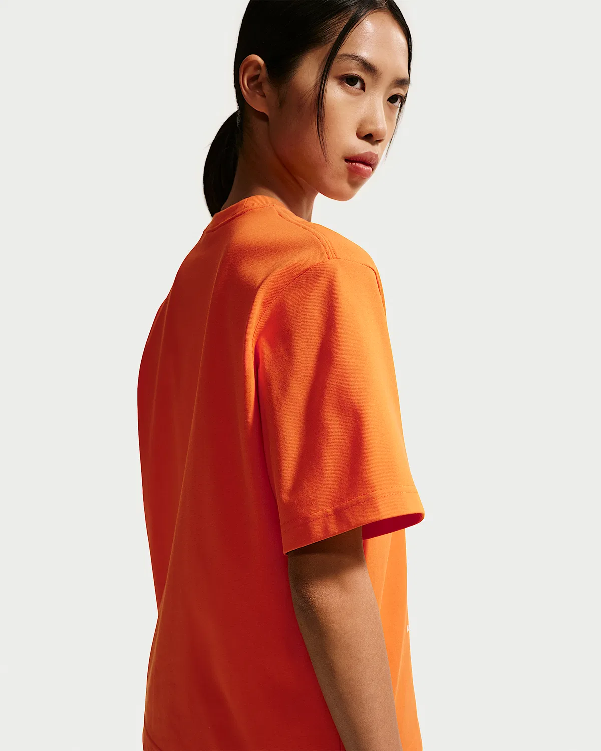 Женская футболка Dri-FIT Nike ACG, Safety Orange — фото 2