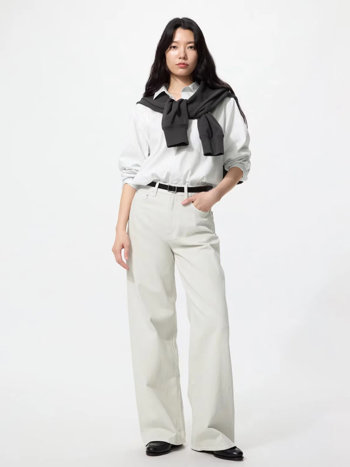 Джинсы Uniqlo, женские, с высокой посадкой широкие штанины удлиненный крой, светло-серый