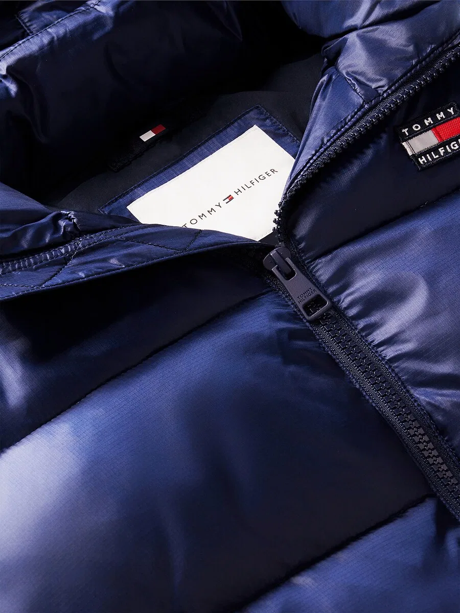 Зимняя куртка TOMMY HILFIGER 'Heritage' темно-синего цвета — фото 3