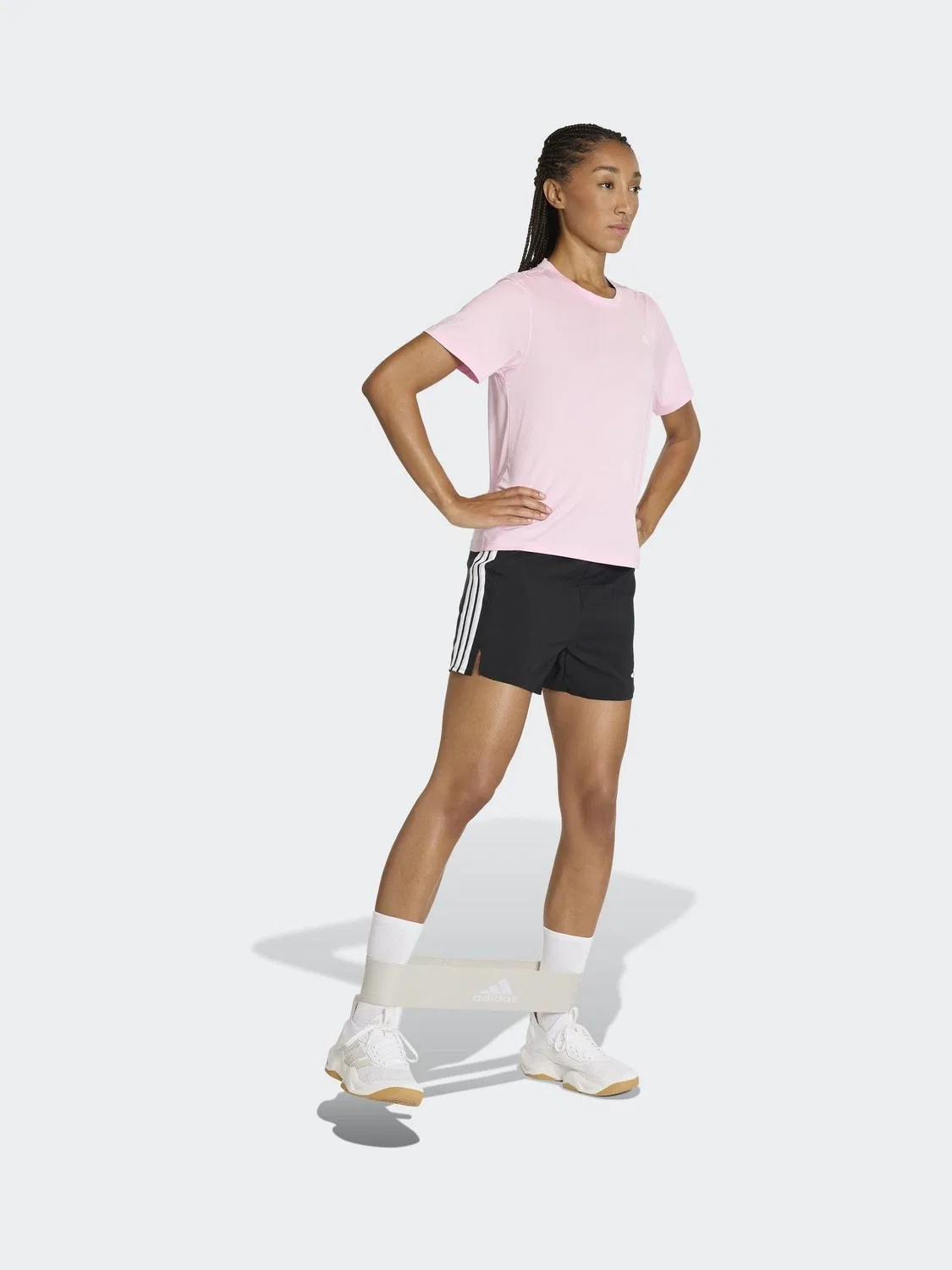 Футболка с круглым вырезом adidas Workout Essentials, розовая — фото 3