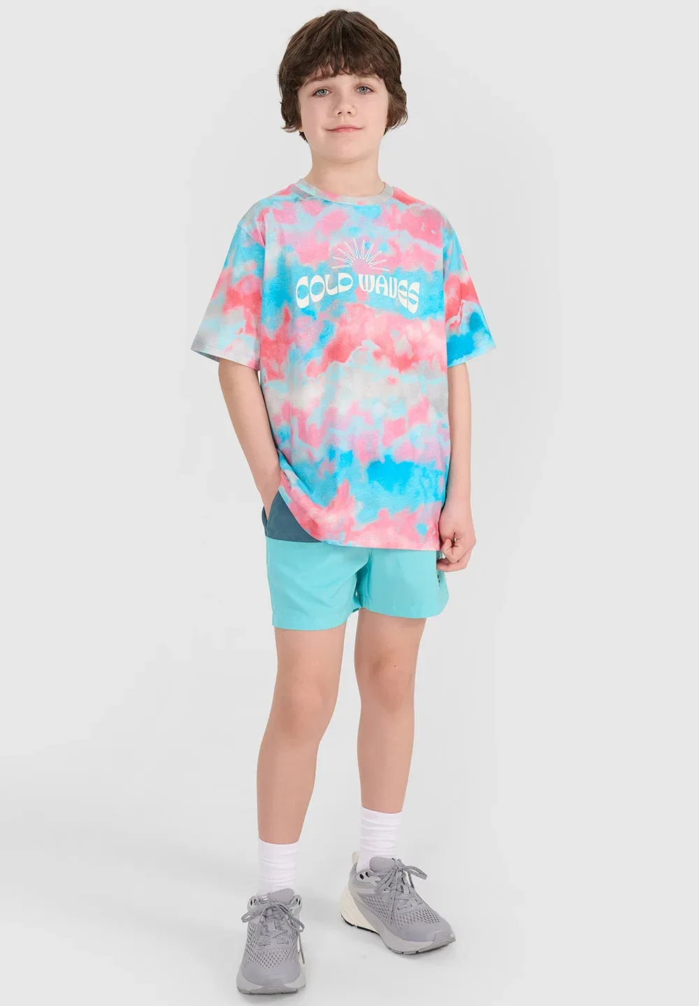 Футболка oversize z nadrukiem chłopięcy - multikolor 122 (6-7 лат) - спортивная футболка 4F, Multicolour Allover