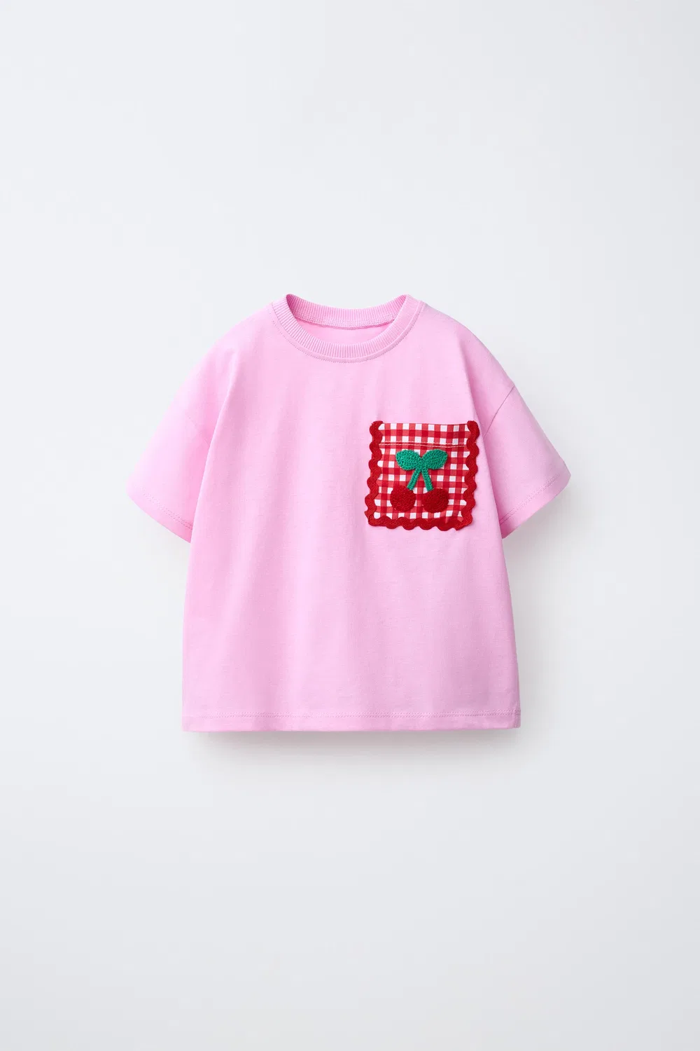 Футболка с вязаным крючком карманом в виде вишни. ZARA, Bubble gum