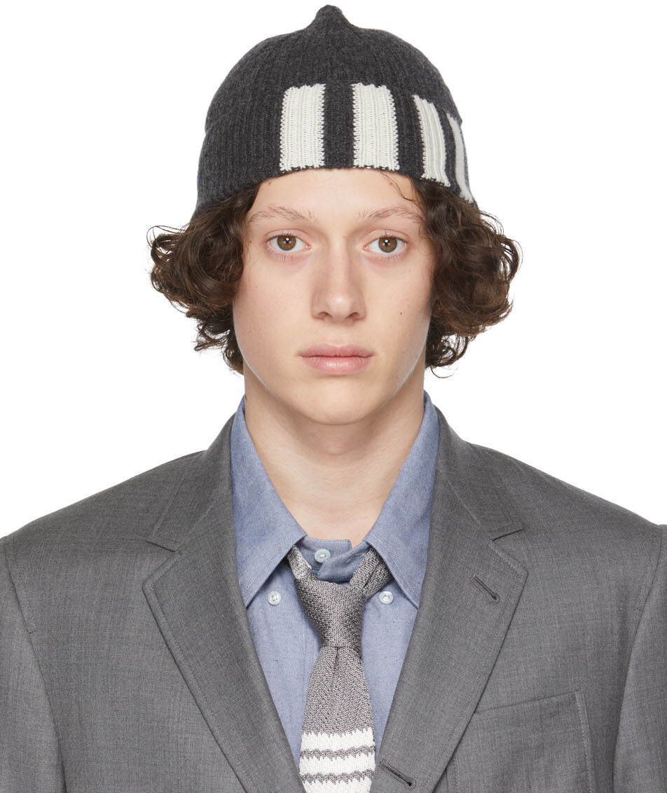 

Серая шапка из кашемира с четырьмя полосками Thom Browne