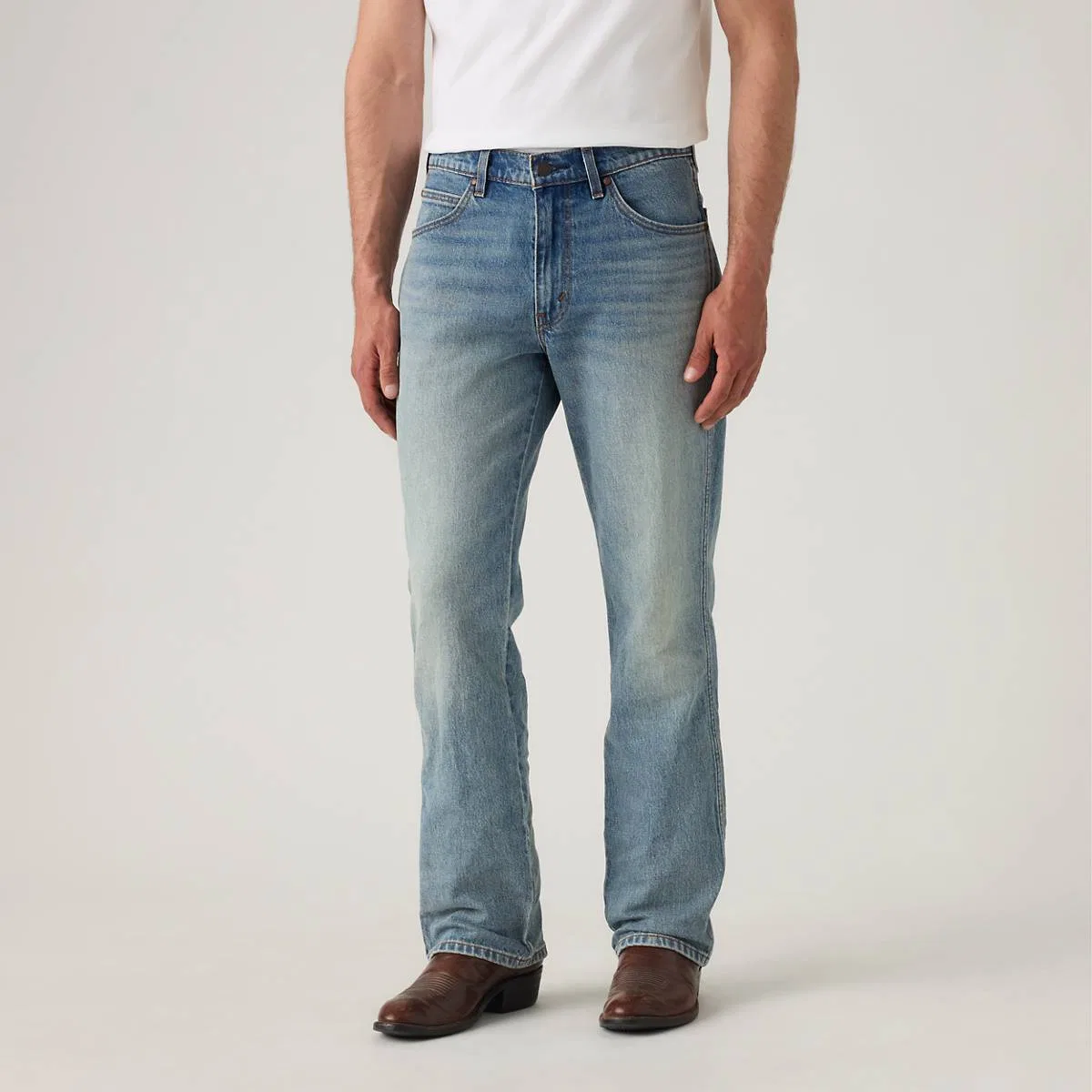 Джинсы 537 Western Bootcut для мужчин Levi's, Running Early - Light Wash — фото 2
