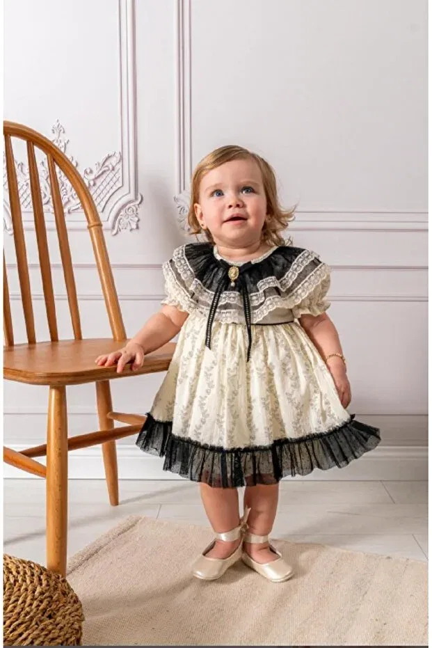 Детское платье для девочек с коротким рукавом Baby Girl Vintage Dress with Bandana Accessory Noy Noy, Ecru — фото 4