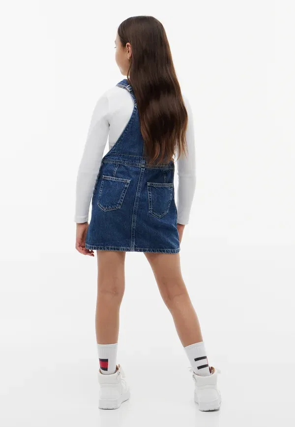 Платье джинсовое Dungaree dress heritage flag Tommy Hilfiger, Denim Medium — фото 2