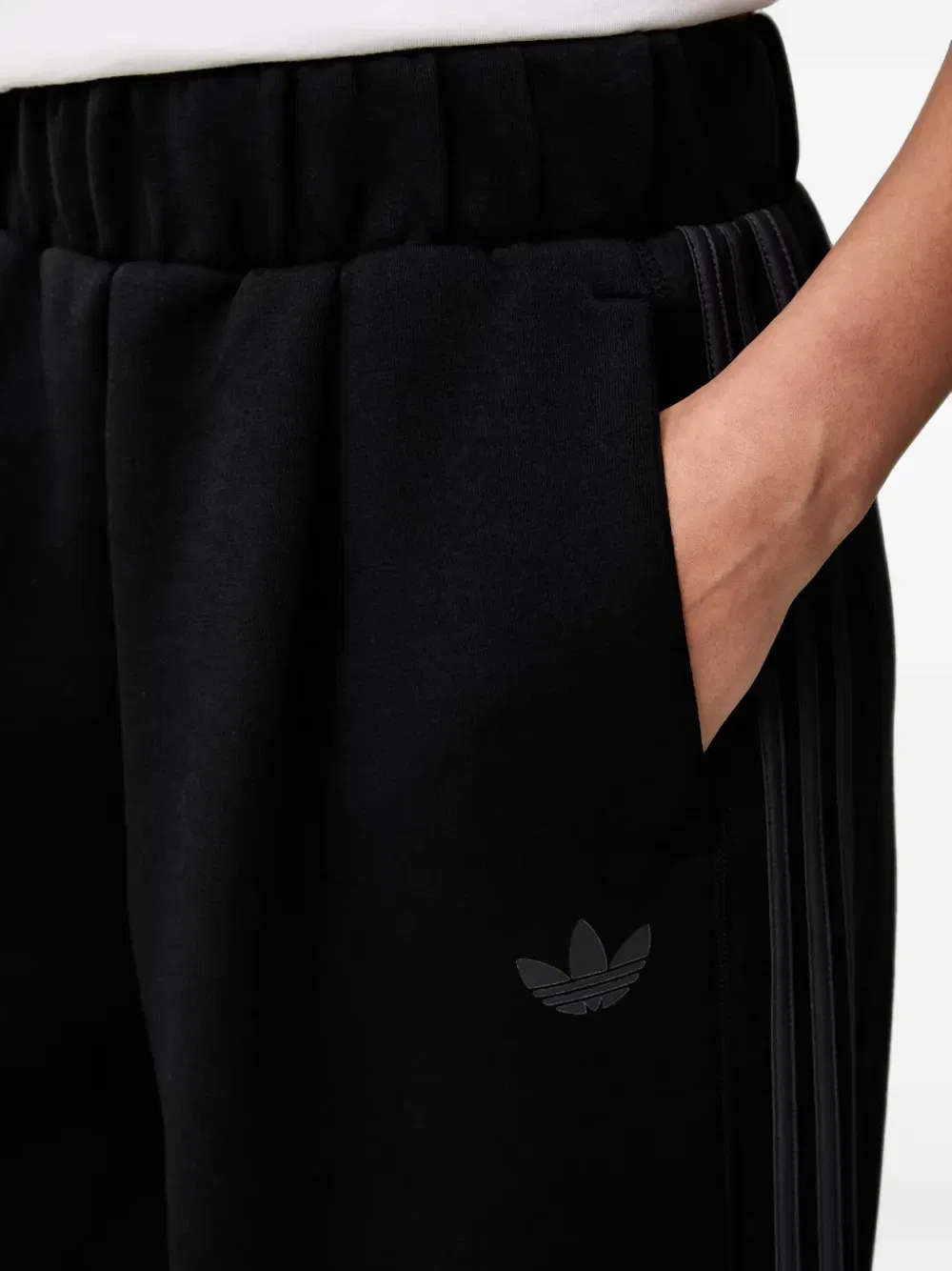 Широкие спортивные брюки SST 2.0 с принтом-логотипом Adidas, черный — фото 4