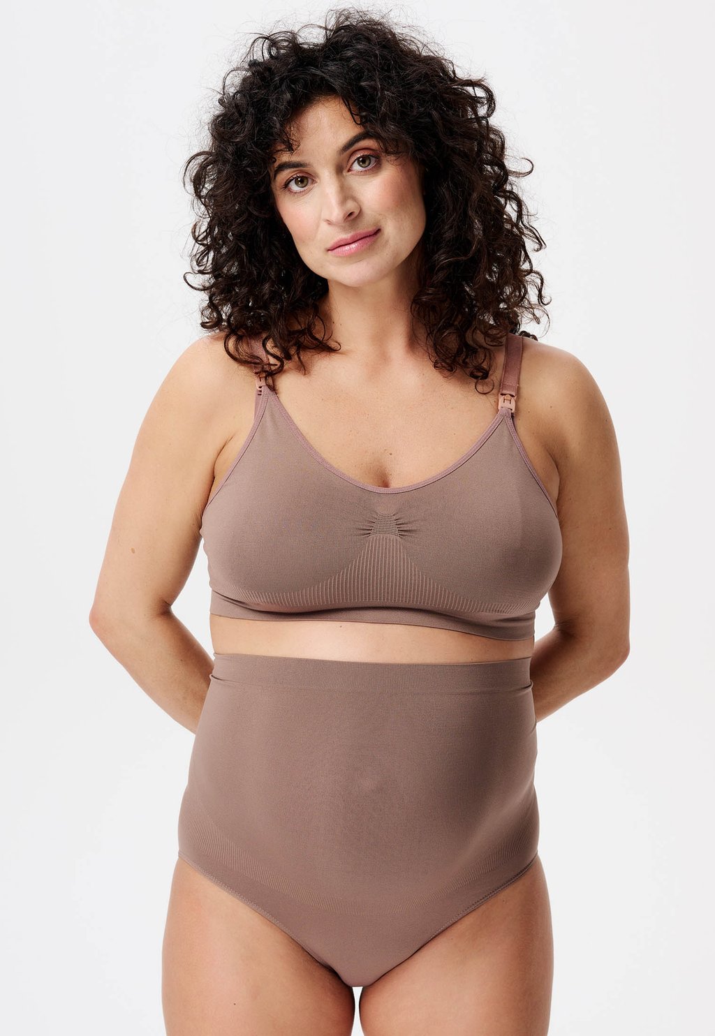 

Бюстье NOPPIES MATERNITY ESSENTIALS SEAMLESS NURSING BRA HURA SENSIL BREEZE Noppies, бежевый