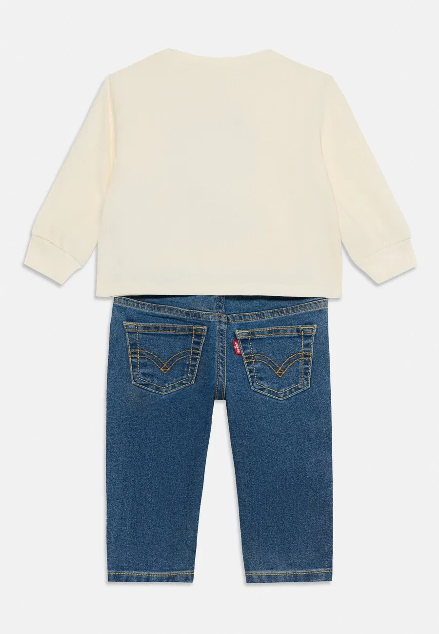 Детский комплект Levi's Kids бежевого цвета — фото 3