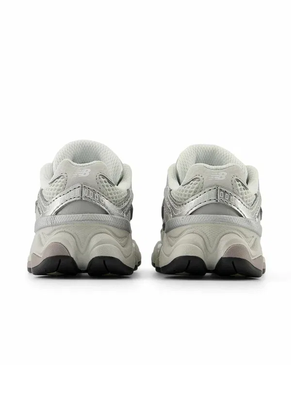 Кроссовки с кожаным и текстильным верхом 9060 New Balance Raincloud, Truffle, Salt — фото 3