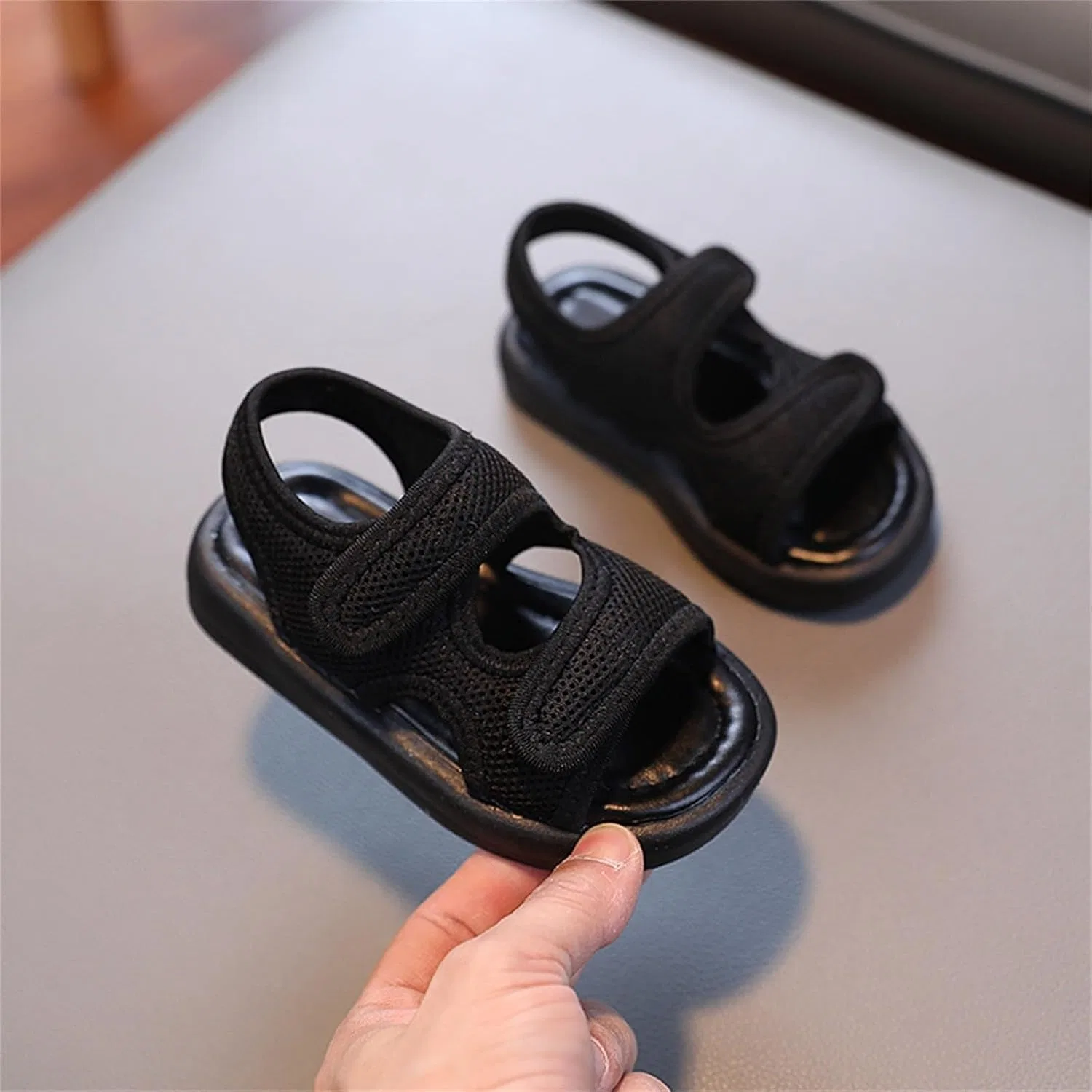 Детские дышащие сандалии с открытым носком для воды и пляжа Athletic Breathable School Sneakers, Black — фото 2