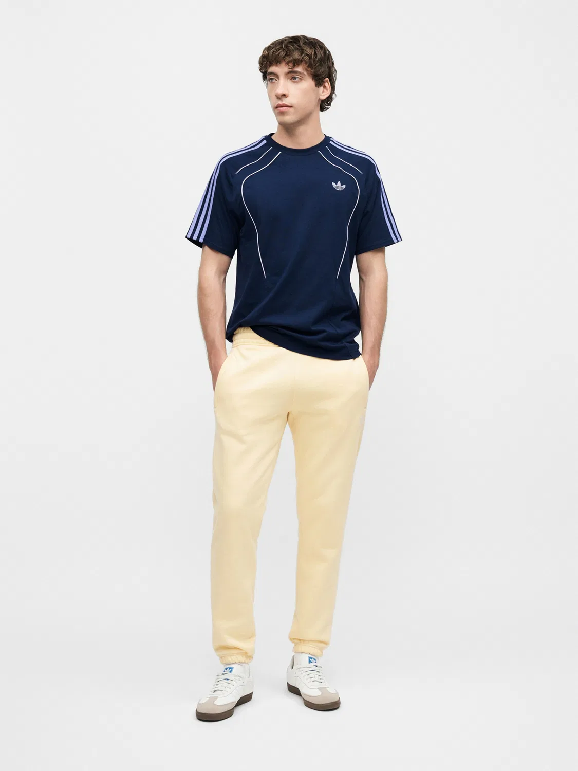 Футболка Adidas Originals Spacer Teamgeist 26 темно-синего, голубого цвета — фото 4