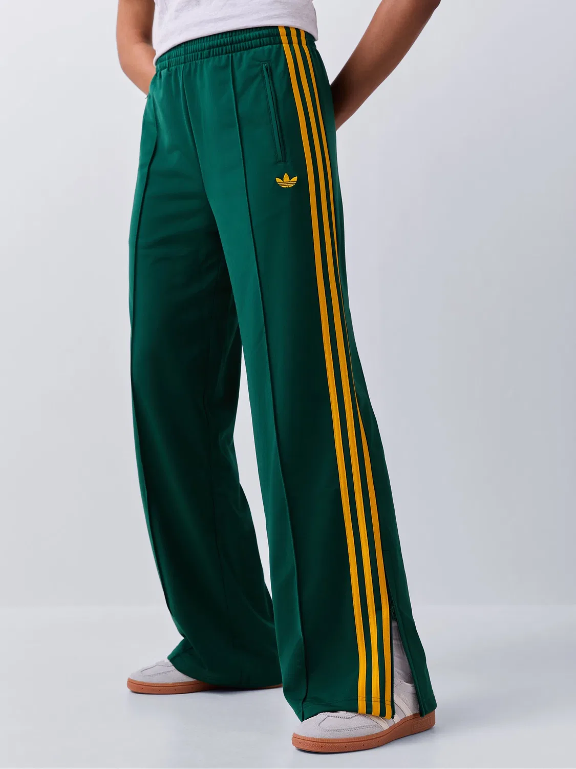Брюки свободного кроя Firebird Wide Leg, adidas Originals, зеленые