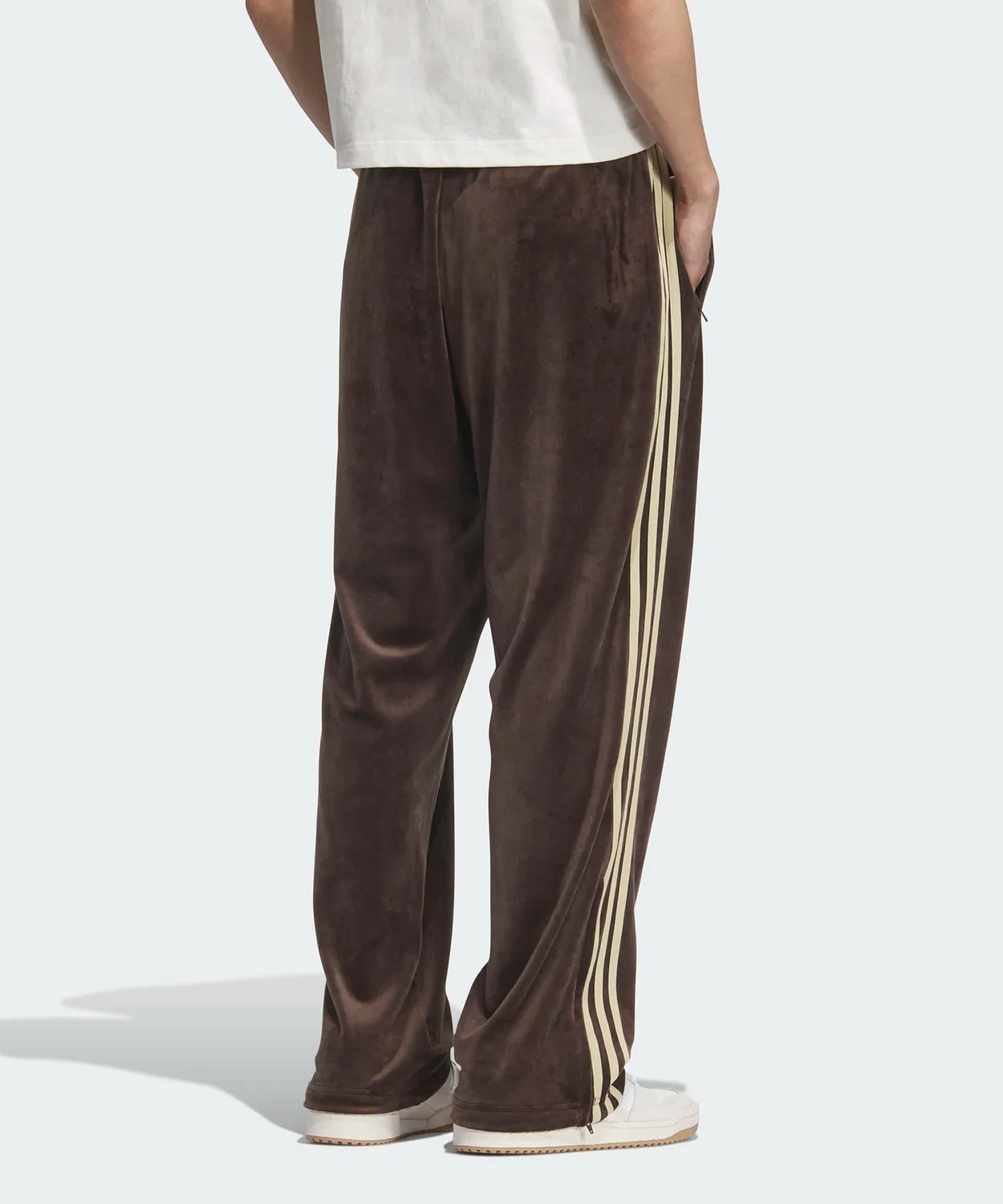 Мужские спортивные брюки из велюра Firebird Track Pants Adidas, Коричневый — фото 3