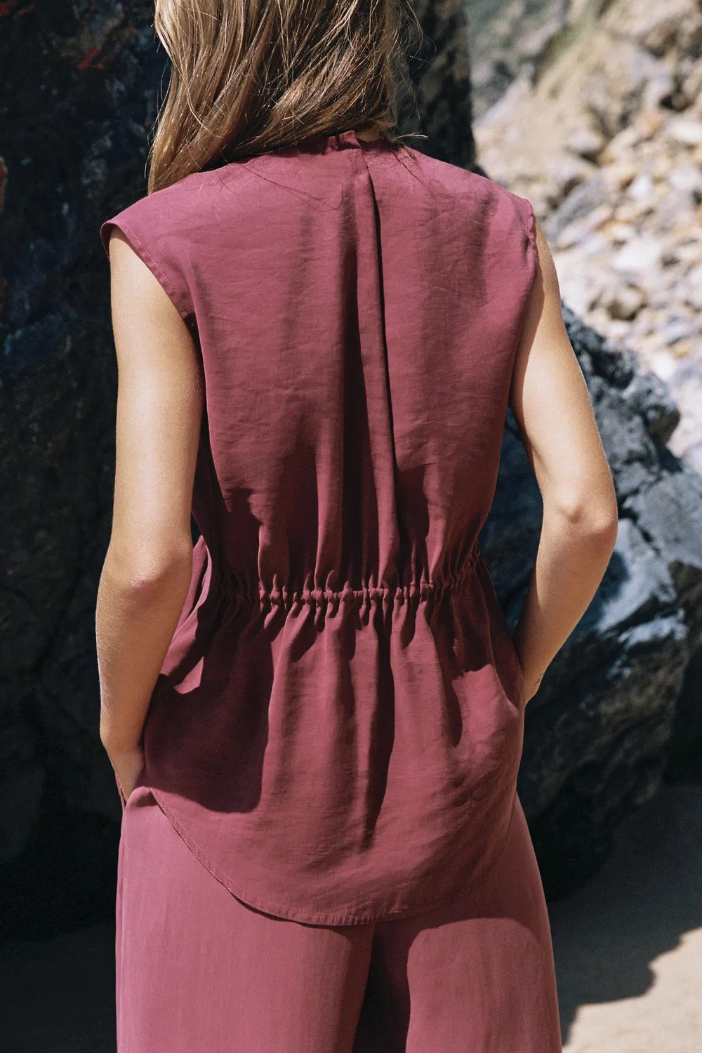 Струящийся топ с узлом ZARA, dark russet — фото 4