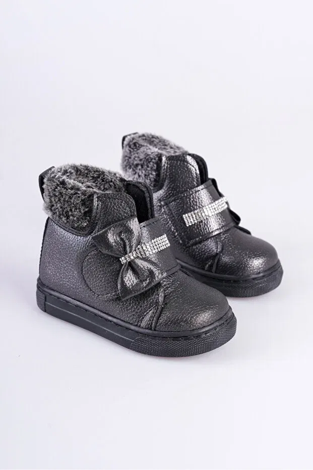 Детские ботинки для девочек на плоской подошве с бантом Smoked Velcro Stone Bow Fur Camolla, Smoke Grey