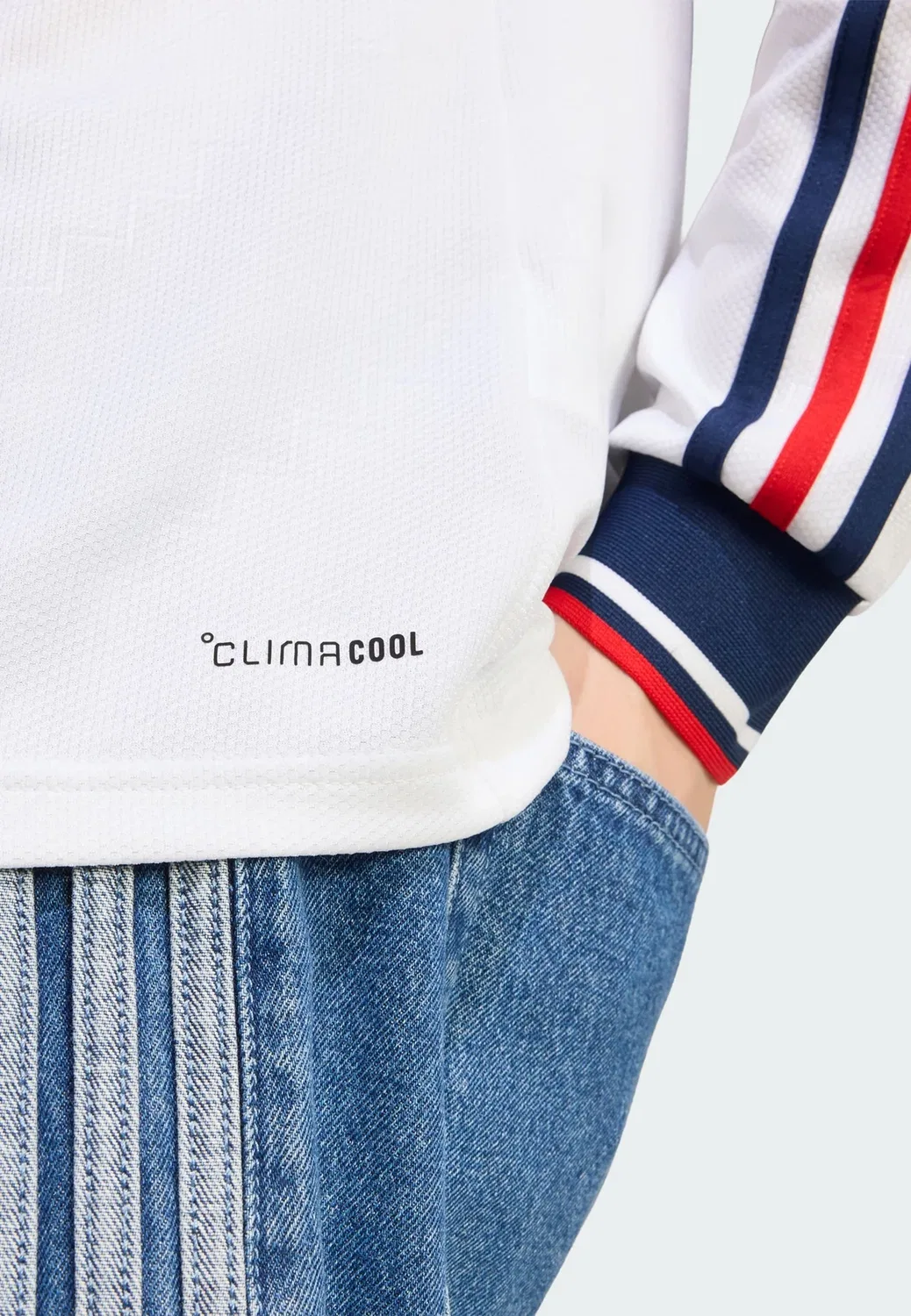 Выездная майка ФК Бавария 26/27 - футбольная майка Adidas Originals, White — фото 3