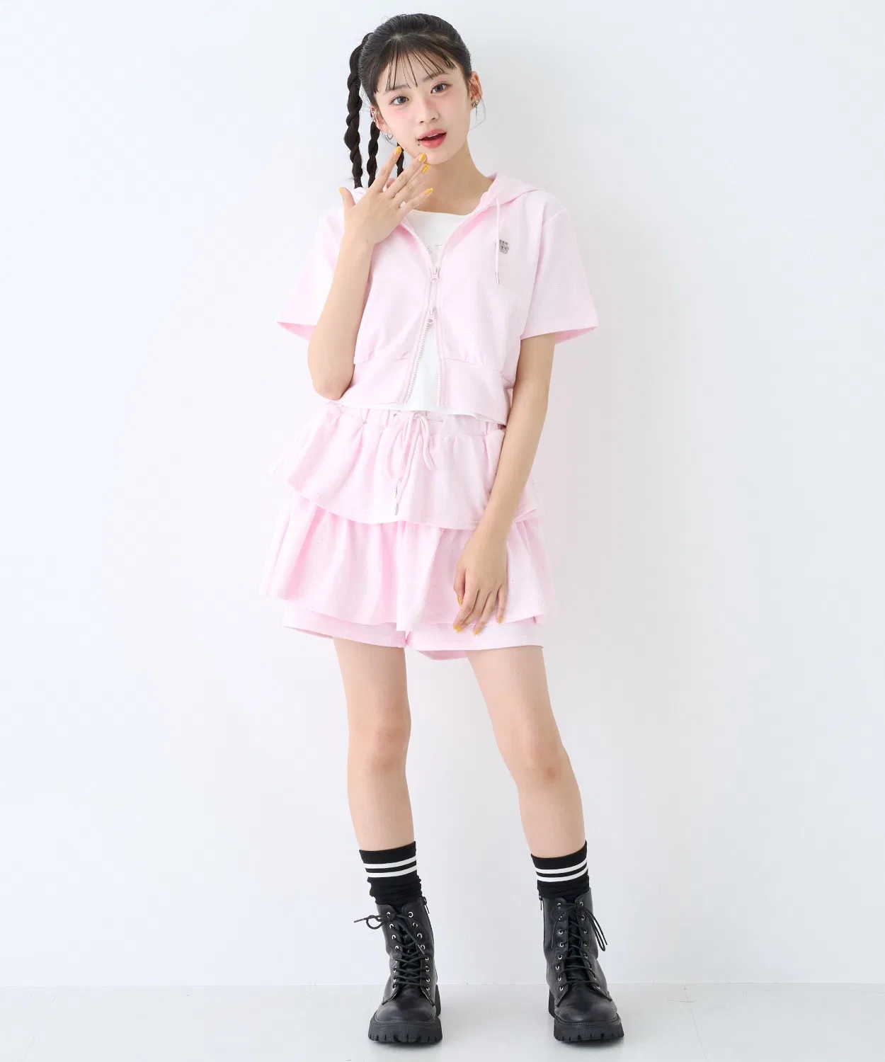 Детский комплект из топа и шорт с принтом LOVETOXIC, Light Pink — фото 3