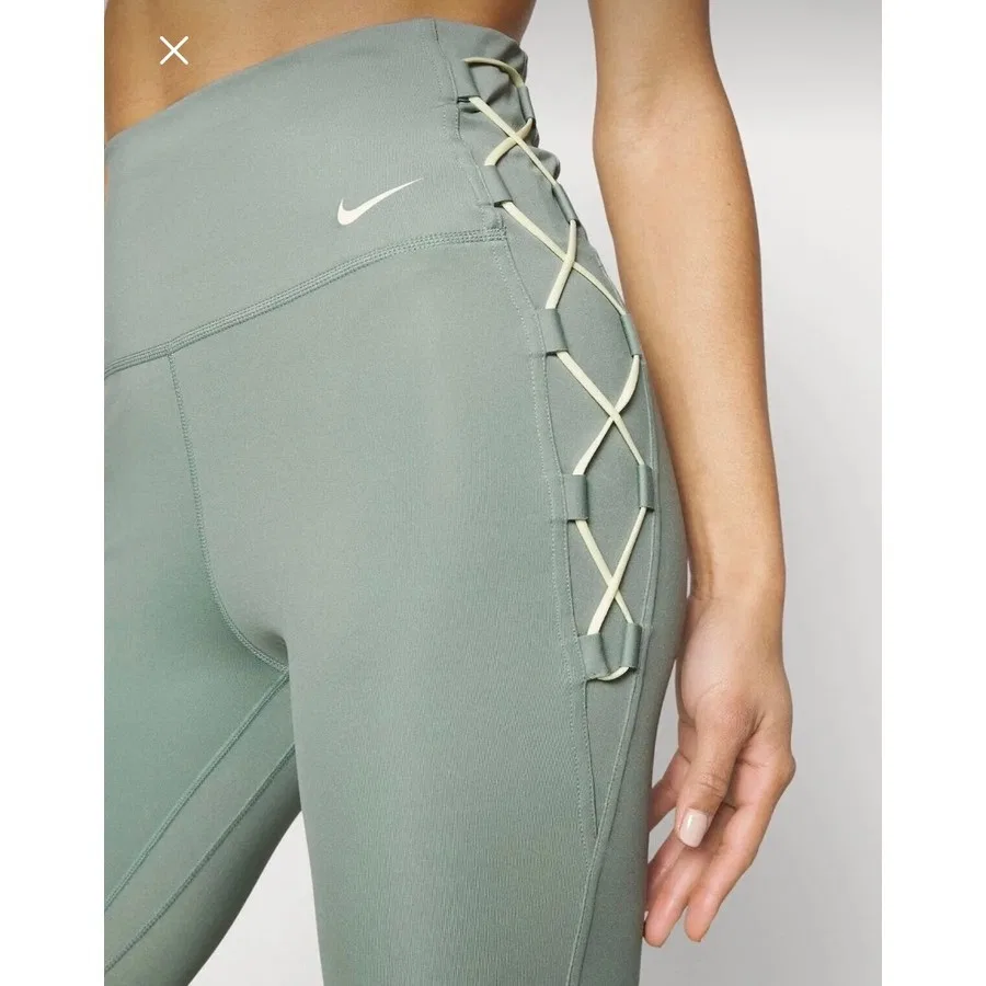 Спортивные леггинсы с высокой посадкой 7/8 из футера Nike One Dri-Fit, Зеленый — фото 2