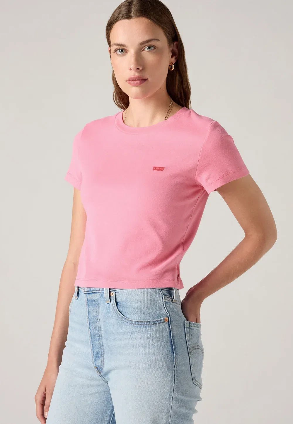 Базовая спортивная футболка - простая футболка Levi'S, Pink Cosmos
