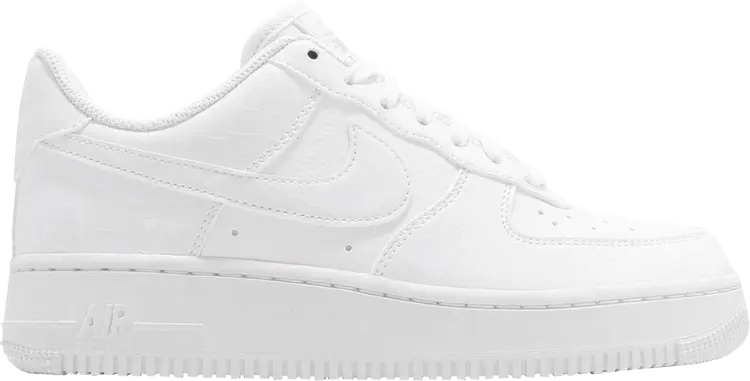 Кроссовки Nike Wmns Air Force 1 07 ESS 'White', белый