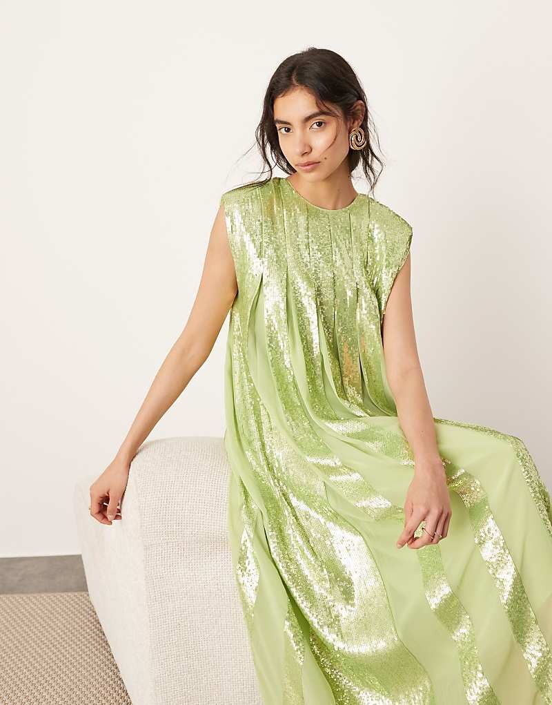

Зеленое платье макси со складками и пайетками ASOS EDITION