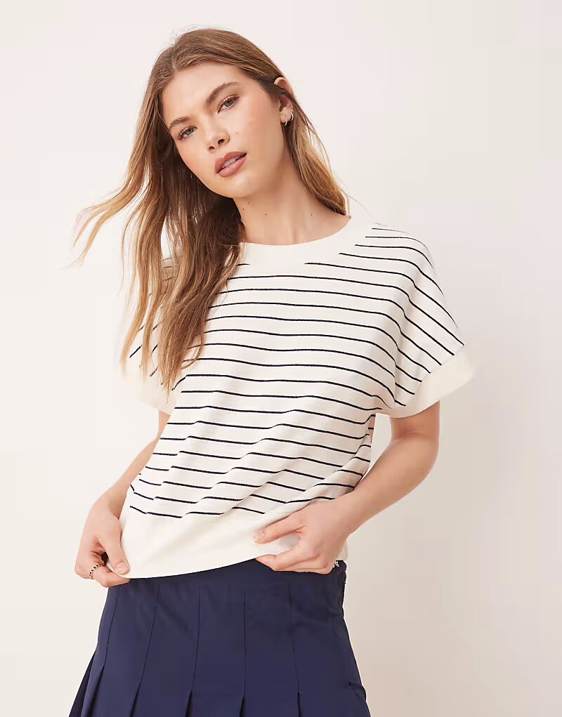 

Футболка свободного кроя ASOS DESIGN в фактурную полоску