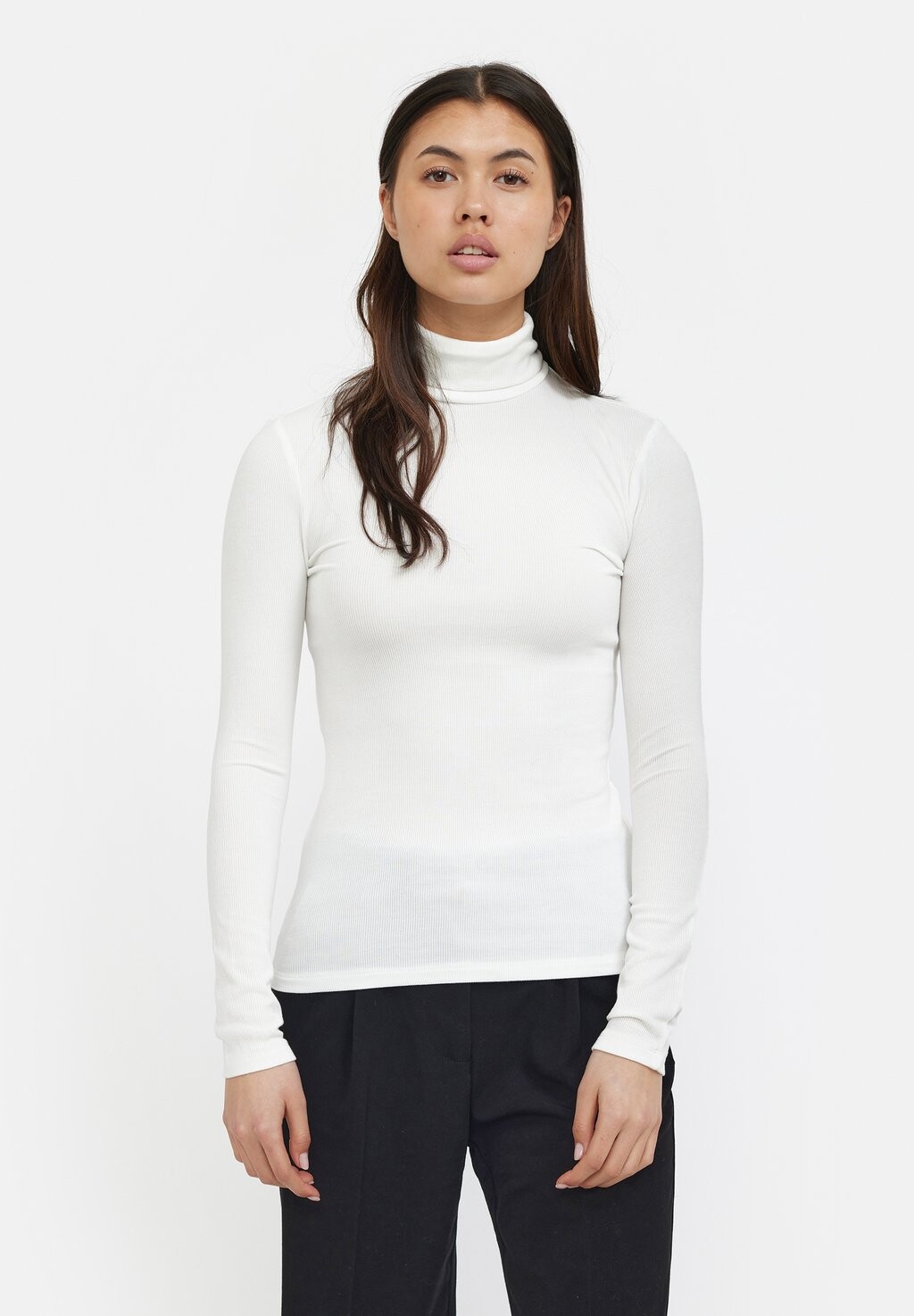 

Свитер FENJA ROLLNECK Soft Rebels, белоснежный