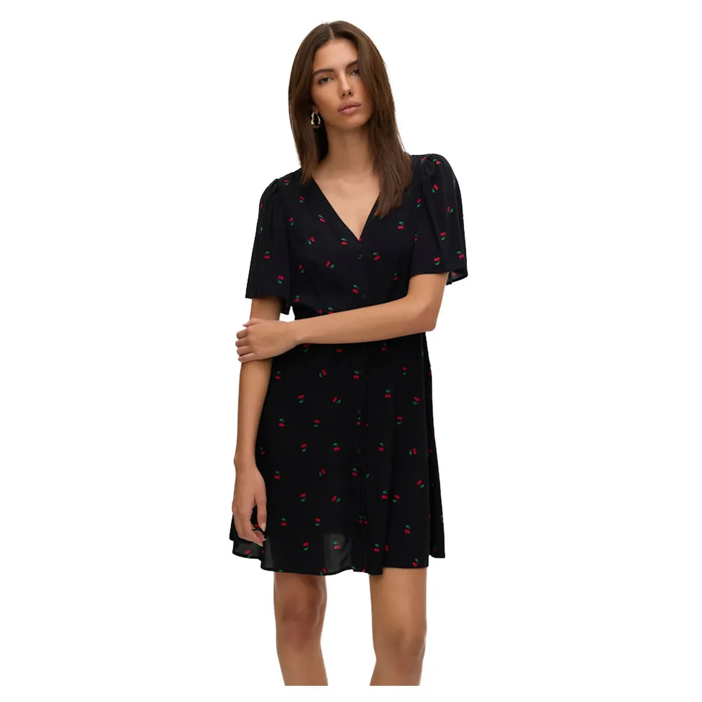 

Платье Vero Moda Alba short sleeve short, черный