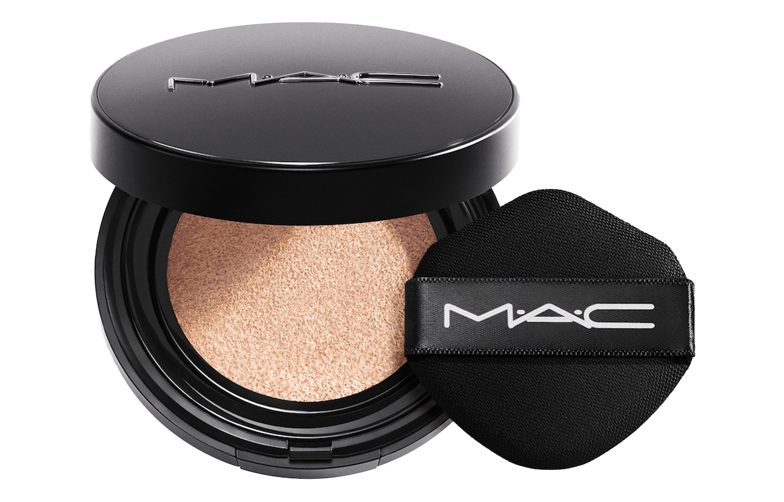 

Studio Fi Air Cushions No Transfer тонирующая основа контроль жирного блеска выравнивание тона кожи MAC, nc25